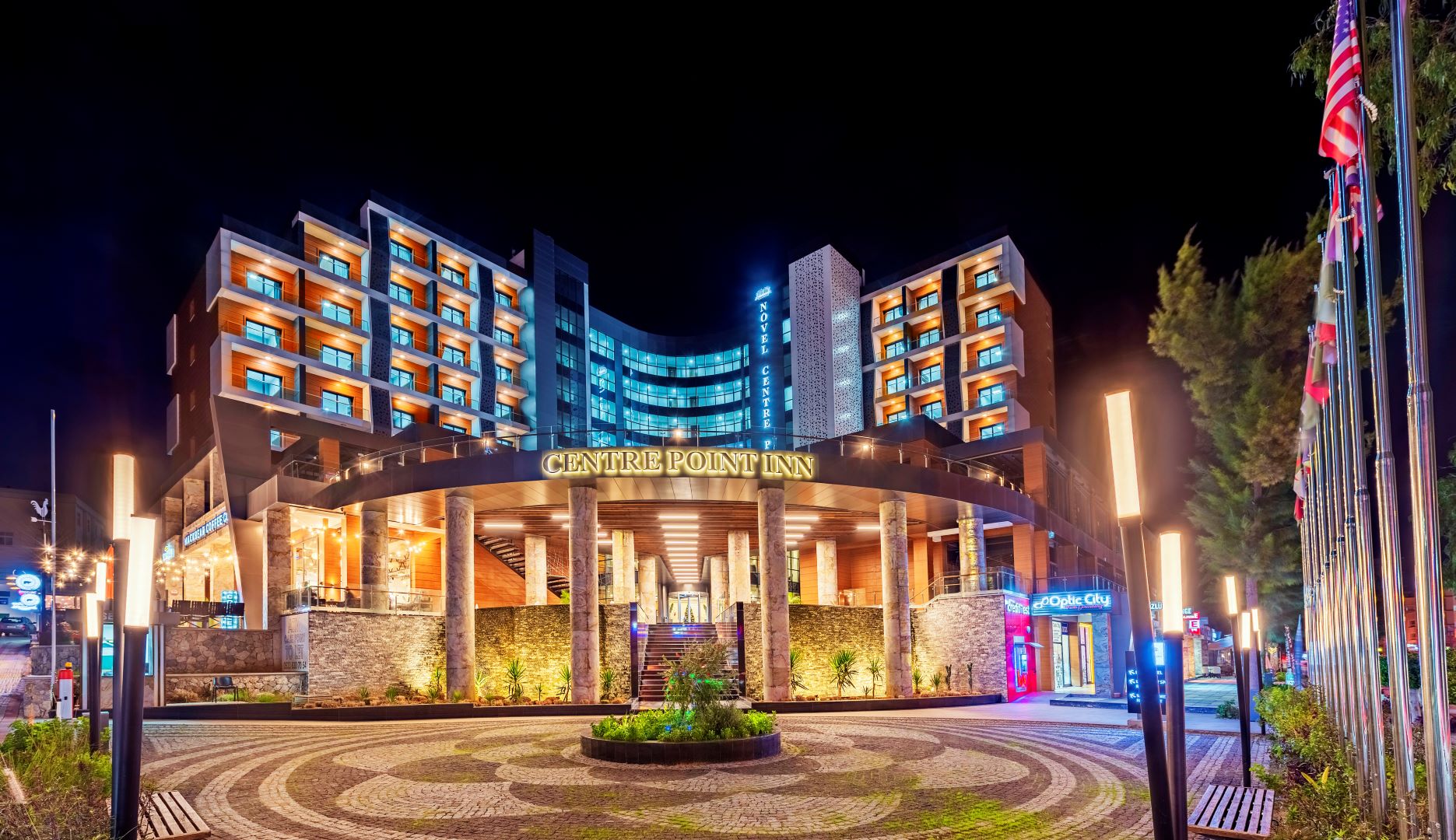 Novel Centre Point Inn