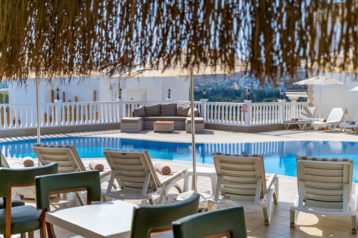 QUEEN BOUTIQUE HOTEL