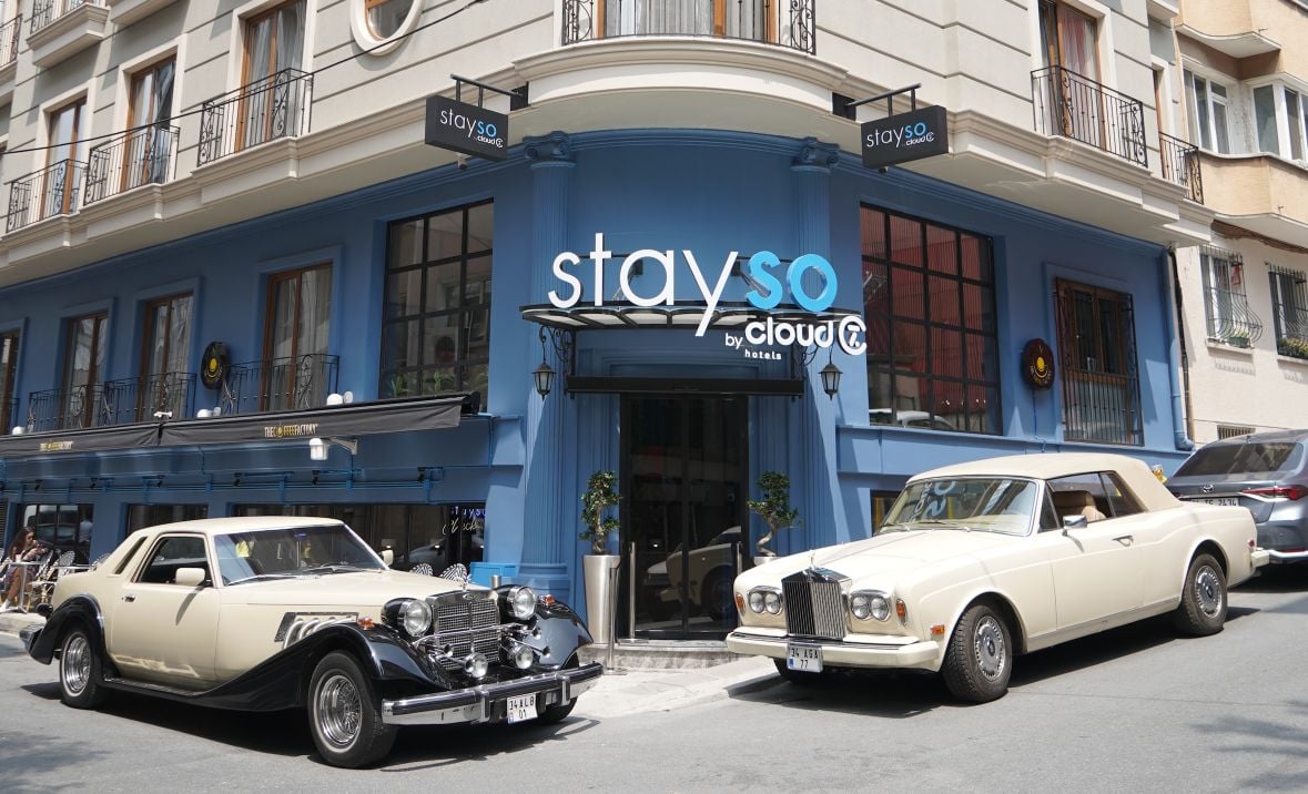 Stayso Cloud7 Hotel