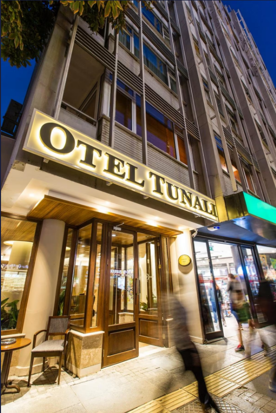 Otel Tunalı